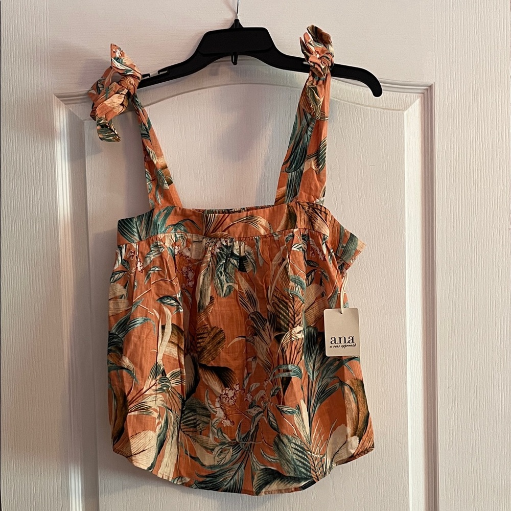 a.n.a Women's Tropical Print Island Blouse size Meduim